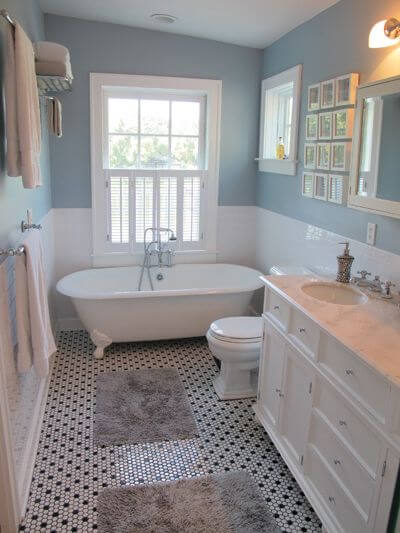 Blue and White Bath with Clawfoot Tub