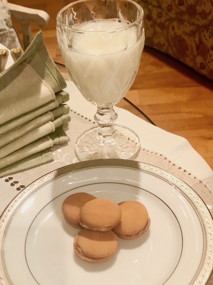 wafers and milk